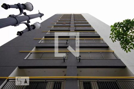 Apartamento à venda com 52m², 2 quartos e 1 vaga Apartamento à venda com 52m², 2 quartos e 1 vagaFachada