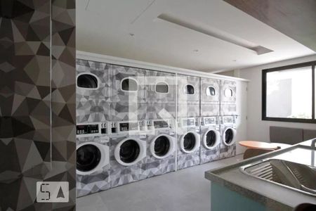 Apartamento à venda com 52m², 2 quartos e 1 vaga Apartamento à venda com 52m², 2 quartos e 1 vagaÁrea comum - Lavanderia