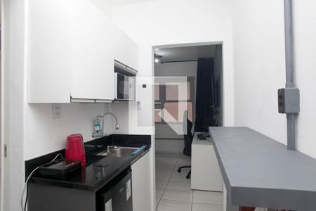 Cozinha de kitnet/studio para alugar com 1 quarto, 24m² em Centro Histórico, Porto Alegre