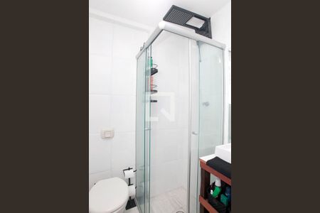 Banheiro de kitnet/studio para alugar com 1 quarto, 24m² em Centro Histórico, Porto Alegre