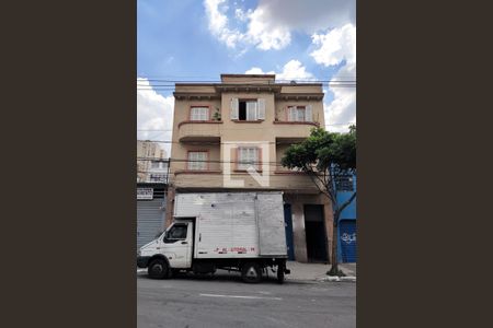 Apartamento para alugar com 74m², 3 quartos e sem vaga Apartamento para alugar com 74m², 3 quartos e sem vagaFachada