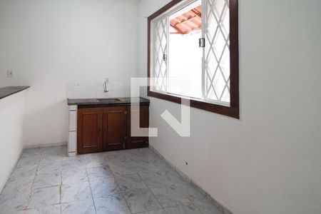 Sala / Cozinha de casa para alugar com 2 quartos, 60m² em Bela Vista, São Paulo