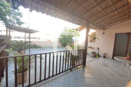 Casa à venda com 130m², 4 quartos e sem vagaArea Externa 