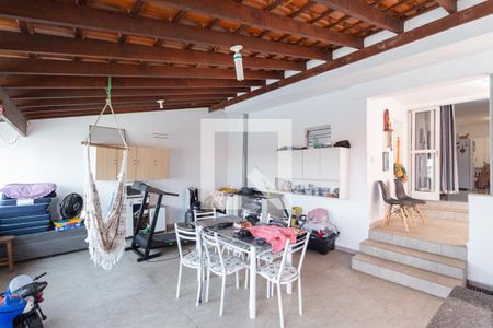 Sacada de casa para alugar com 2 quartos, 180m² em Jardim D’abril, Osasco