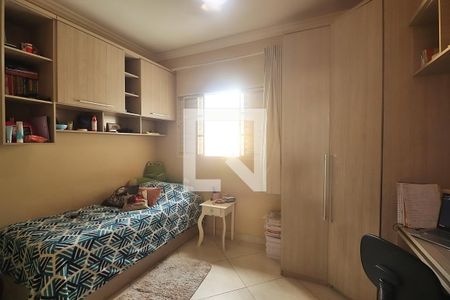 Casa à venda com 350m², 3 quartos e 5 vagasSuíte 3- Quarto 3