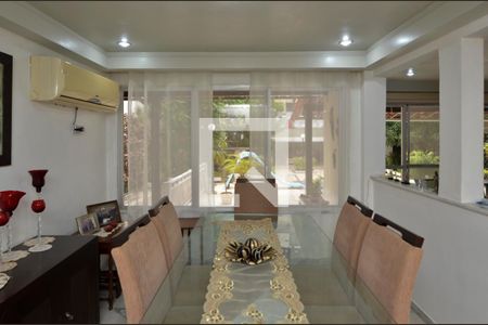 Casa à venda com 500m², 7 quartos e 6 vagas Casa à venda com 500m², 7 quartos e 6 vagasSala de Jantar