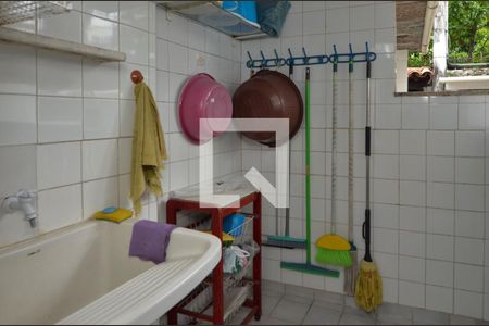Casa à venda com 500m², 7 quartos e 6 vagas Casa à venda com 500m², 7 quartos e 6 vagasÁrea de serviço