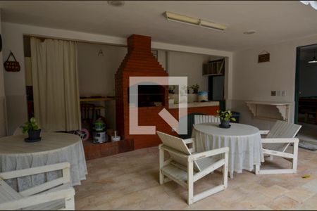 Casa à venda com 500m², 7 quartos e 6 vagas Casa à venda com 500m², 7 quartos e 6 vagasVaranda gourmet