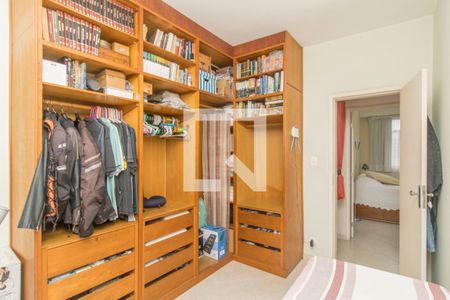 Apartamento à venda com 95m², 3 quartos e 2 vagas Apartamento à venda com 95m², 3 quartos e 2 vagasQuarto 2