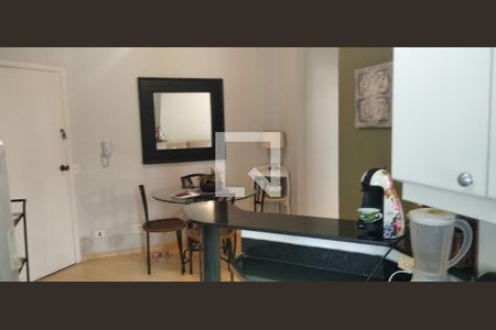 Apartamento à venda com 43m², 1 quarto e 1 vaga Apartamento à venda com 43m², 1 quarto e 1 vagaSala