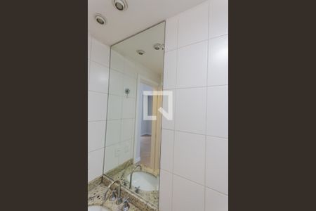 Apartamento à venda com 76m², 3 quartos e 2 vagasEspelho