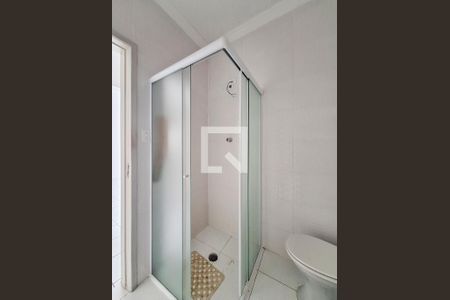 Casa à venda com 200m², 4 quartos e 4 vagasBanheiro casa 2