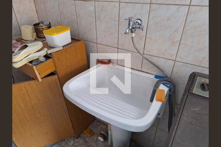 Casa à venda com 200m², 4 quartos e 4 vagasÁrea de Serviço casa 1