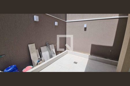 Casa à venda com 135m², 3 quartos e 2 vagas Casa à venda com 135m², 3 quartos e 2 vagasÁrea de Serviço