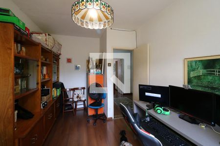 Casa à venda com 248m², 5 quartos e 4 vagasQuarto 2