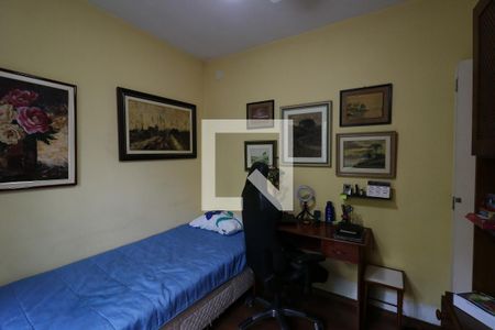 Casa à venda com 248m², 5 quartos e 4 vagasQuarto 1