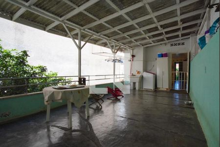 Casa à venda com 580m², 2 quartos e 6 vagasÁrea de Serviço