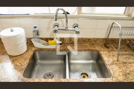 Apartamento à venda com 460m², 6 quartos e 1 vaga Apartamento à venda com 460m², 6 quartos e 1 vagaCozinha