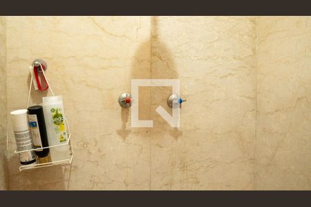 Apartamento à venda com 460m², 6 quartos e 1 vaga Apartamento à venda com 460m², 6 quartos e 1 vagaBanheiro da Suíte