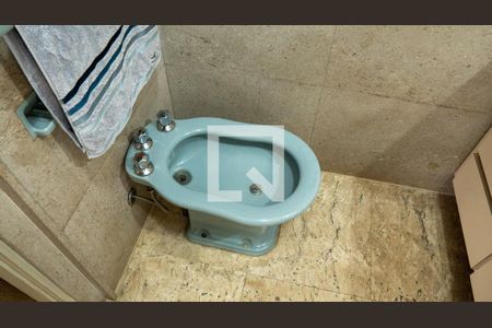 Apartamento à venda com 460m², 6 quartos e 1 vaga Apartamento à venda com 460m², 6 quartos e 1 vagaBanheiro