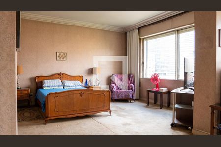 Apartamento à venda com 460m², 6 quartos e 1 vaga Apartamento à venda com 460m², 6 quartos e 1 vagaQuarto 1