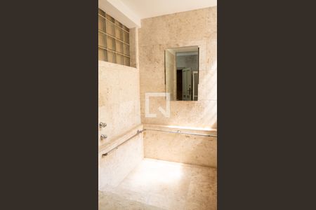 Apartamento à venda com 460m², 6 quartos e 1 vaga Apartamento à venda com 460m², 6 quartos e 1 vagaBanheiro