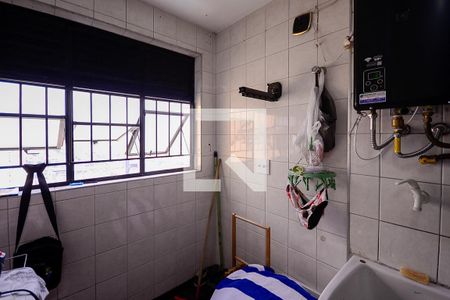 Apartamento à venda com 175m², 3 quartos e 3 vagas Apartamento à venda com 175m², 3 quartos e 3 vagasÁrea de Serviço