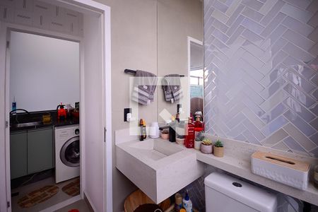 Apartamento à venda com 175m², 3 quartos e 3 vagas Apartamento à venda com 175m², 3 quartos e 3 vagasÁrea de Lazer - Banheiro