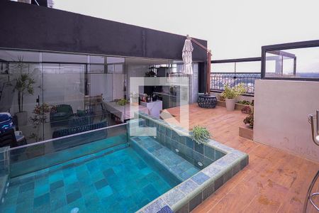 Apartamento à venda com 175m², 3 quartos e 3 vagas Apartamento à venda com 175m², 3 quartos e 3 vagasÁrea de Lazer - Piscina