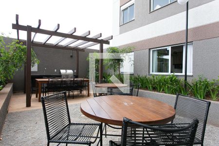 Apartamento à venda com 34m², 2 quartos e sem vagaCondomínio - Churrasqueira 