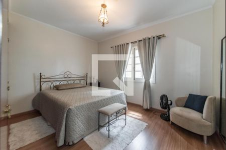 Casa à venda com 174m², 3 quartos e 2 vagas Casa à venda com 174m², 3 quartos e 2 vagasQuarto 1