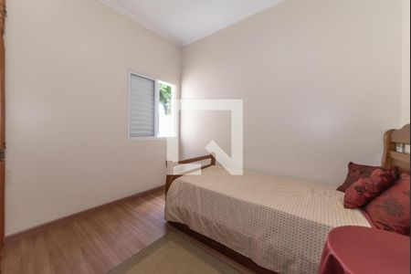 Casa à venda com 174m², 3 quartos e 2 vagas Casa à venda com 174m², 3 quartos e 2 vagasQuarto 2