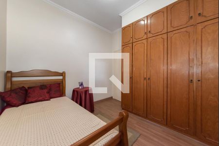 Casa à venda com 174m², 3 quartos e 2 vagas Casa à venda com 174m², 3 quartos e 2 vagasQuarto 2