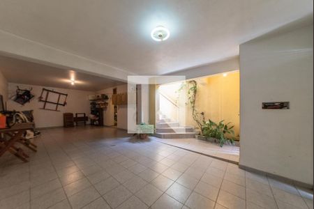 Casa à venda com 174m², 3 quartos e 2 vagas Casa à venda com 174m², 3 quartos e 2 vagasGaragem
