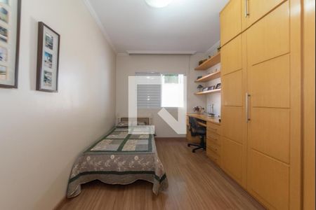 Casa à venda com 174m², 3 quartos e 2 vagas Casa à venda com 174m², 3 quartos e 2 vagasQuarto 3