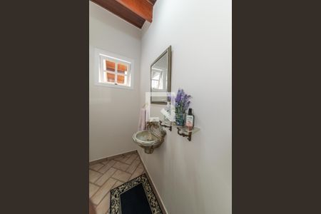 Casa à venda com 174m², 3 quartos e 2 vagas Casa à venda com 174m², 3 quartos e 2 vagasLavabo