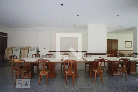 Apartamento à venda com 172m², 3 quartos e 1 vagaÁrea comum