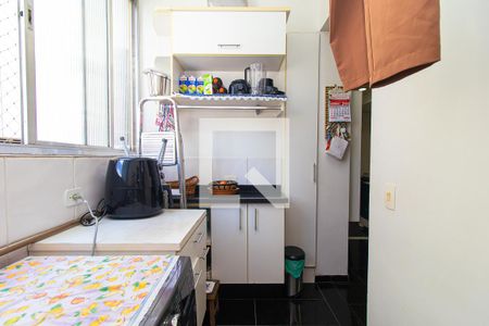 Apartamento à venda com 172m², 3 quartos e 1 vagaÁrea de serviço