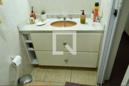 Apartamento à venda com 102m², 2 quartos e 2 vagas Apartamento à venda com 102m², 2 quartos e 2 vagasBanheiro