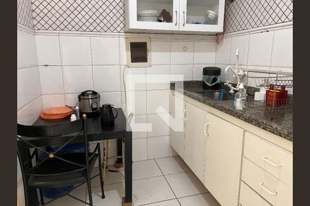 Apartamento à venda com 103m², 3 quartos e sem vagaCozinha