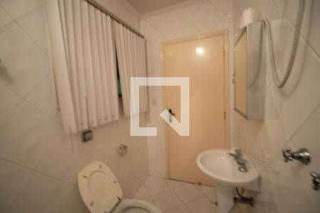 Casa à venda com 341m², 3 quartos e 5 vagasBanheiro 5