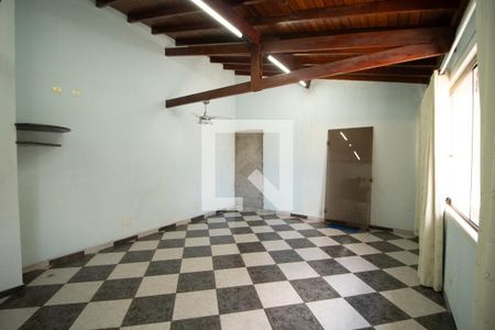 Casa à venda com 341m², 3 quartos e 5 vagasÁrea comum - Salão de festas