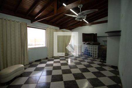 Casa à venda com 341m², 3 quartos e 5 vagasÁrea comum - Salão de festas