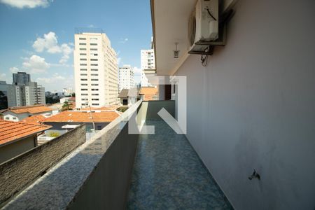 Casa à venda com 341m², 3 quartos e 5 vagasVaranda