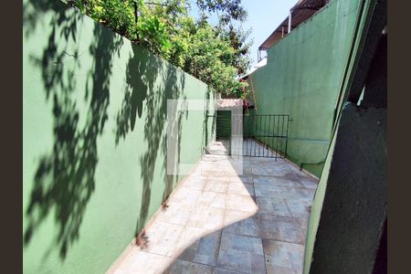 Casa de condomínio à venda com 105m², 2 quartos e sem vaga Casa de condomínio à venda com 105m², 2 quartos e sem vagaQuintal