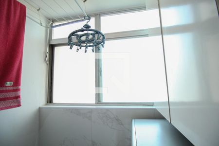 Apartamento à venda com 50m², 2 quartos e 1 vaga Apartamento à venda com 50m², 2 quartos e 1 vagaLavanderia