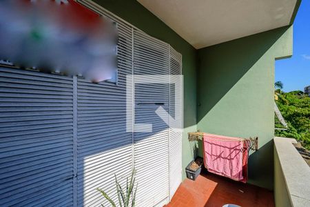 Apartamento à venda com 129m², 3 quartos e 2 vagas Apartamento à venda com 129m², 3 quartos e 2 vagasSacada