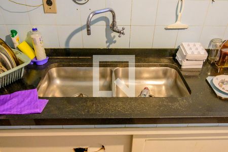 Apartamento à venda com 129m², 3 quartos e 2 vagas Apartamento à venda com 129m², 3 quartos e 2 vagasCozinha