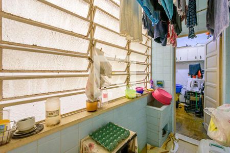 Apartamento à venda com 129m², 3 quartos e 2 vagas Apartamento à venda com 129m², 3 quartos e 2 vagasÁrea de Serviço