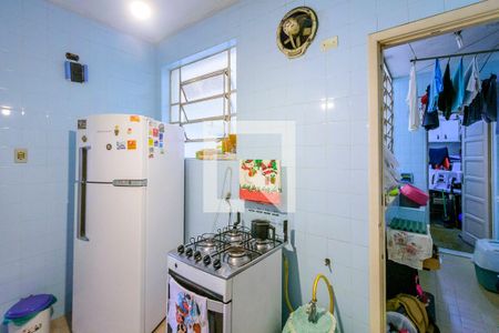 Apartamento à venda com 129m², 3 quartos e 2 vagas Apartamento à venda com 129m², 3 quartos e 2 vagasCozinha